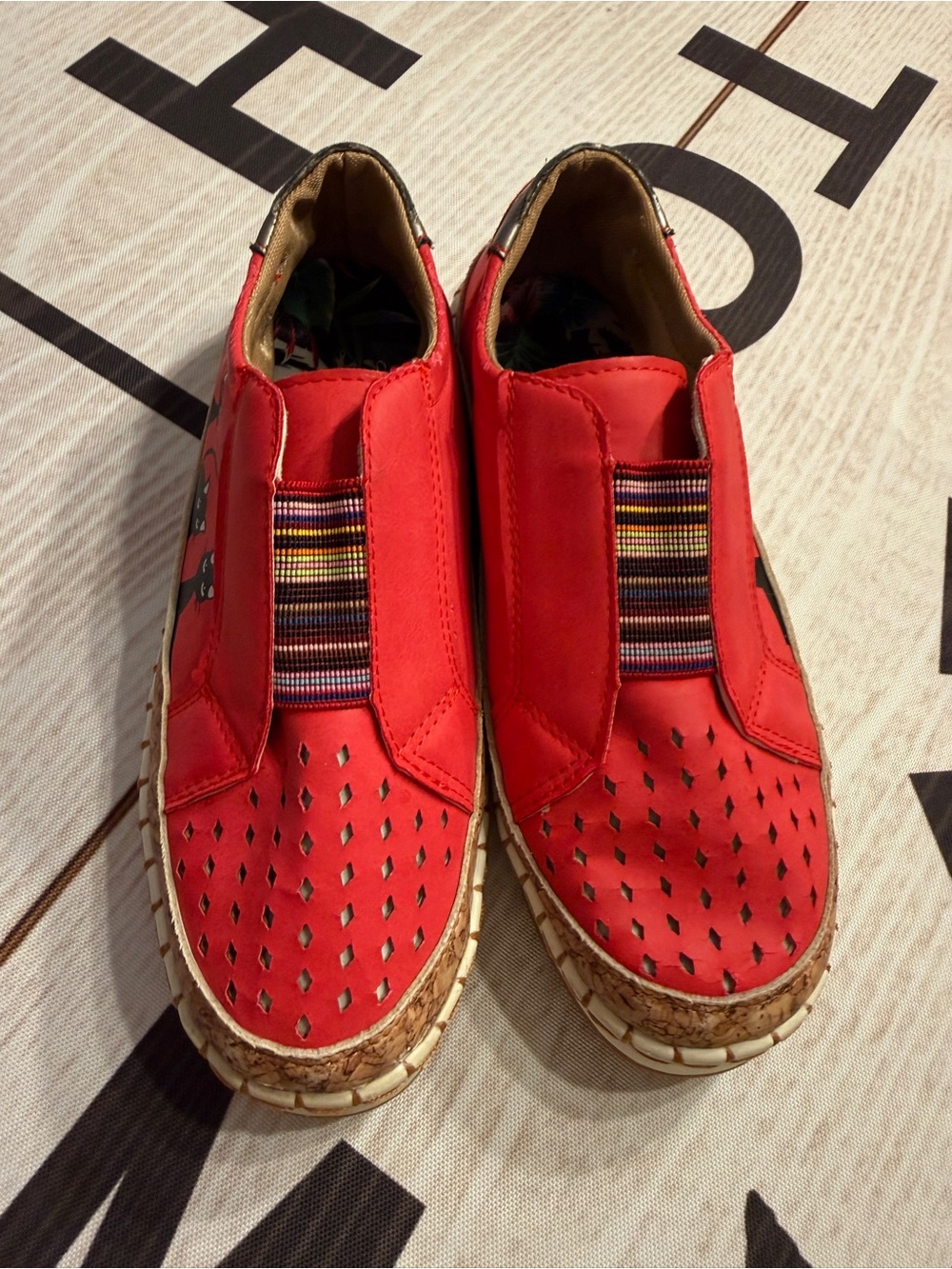 Red Comfort Slip On Orthopedic Loafers Shoes Cute Black Cat Pattern Size 6.5
